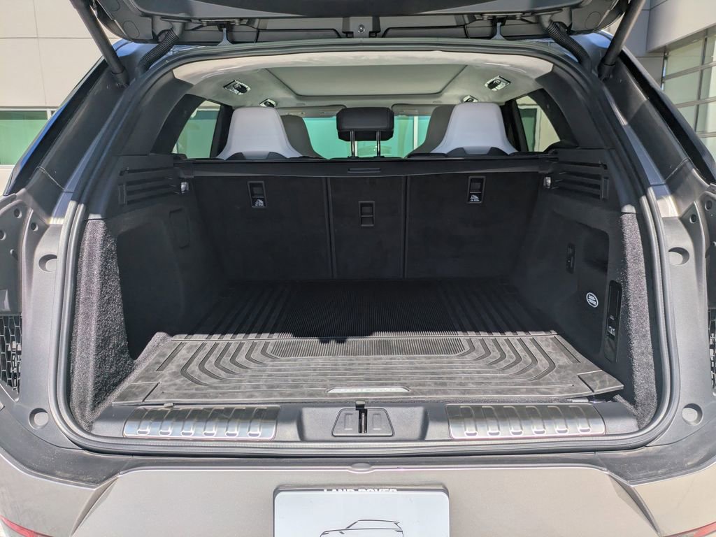 Used 2024 Land Rover Range Rover Sport AWD/4WD image 14