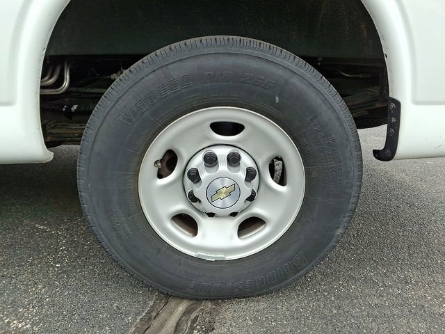 Used 2023 Chevrolet Express 3500 LS image 10