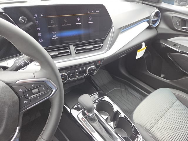 New 2026 Chevrolet Trax LT w/ Midnight Edition FWD image 34