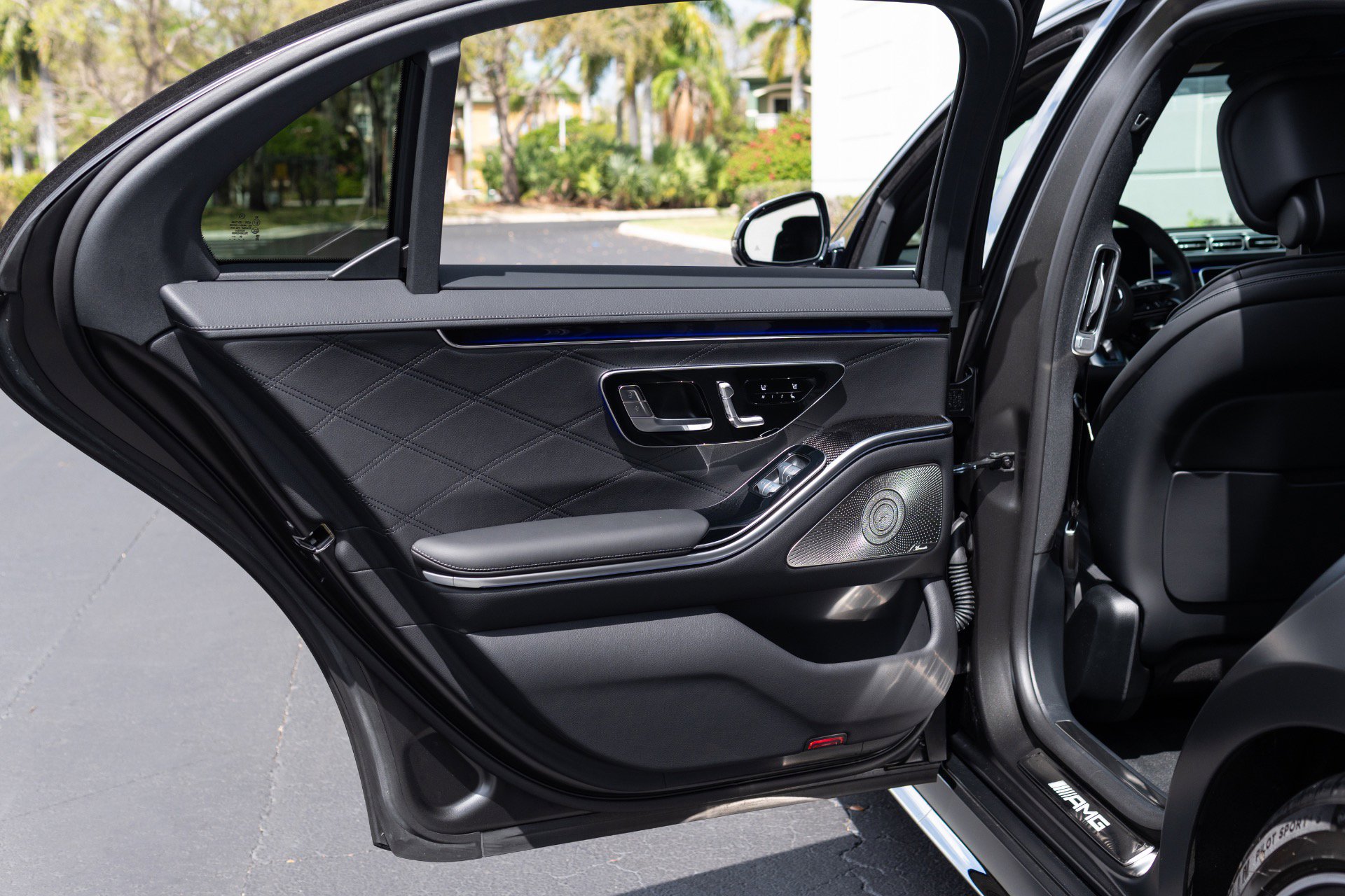 Used 2025 Mercedes-Benz S 63 AMG S image 47