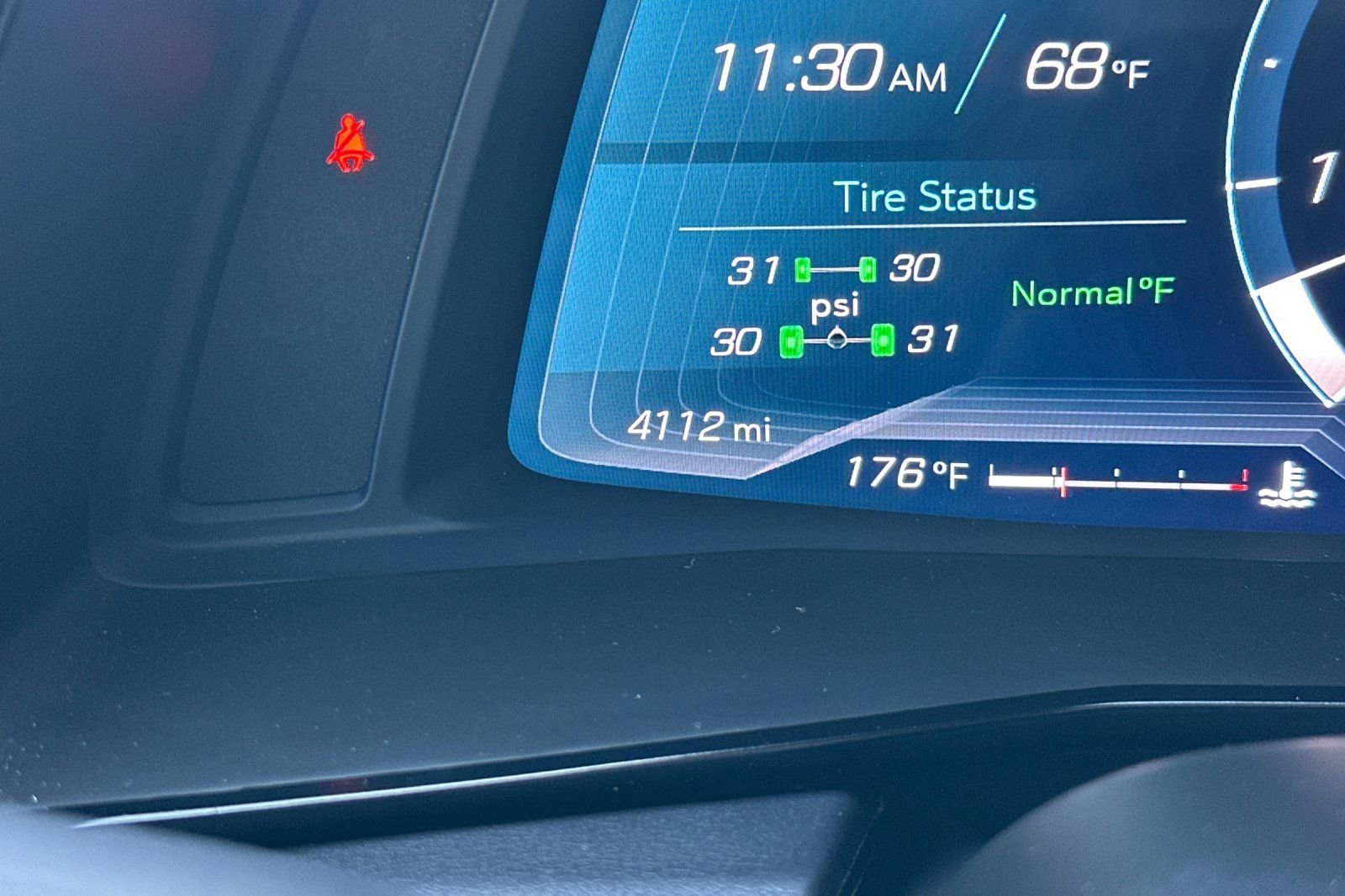 Certified 2025 Chevrolet Corvette Stingray Coupe w/ 1LT image 32