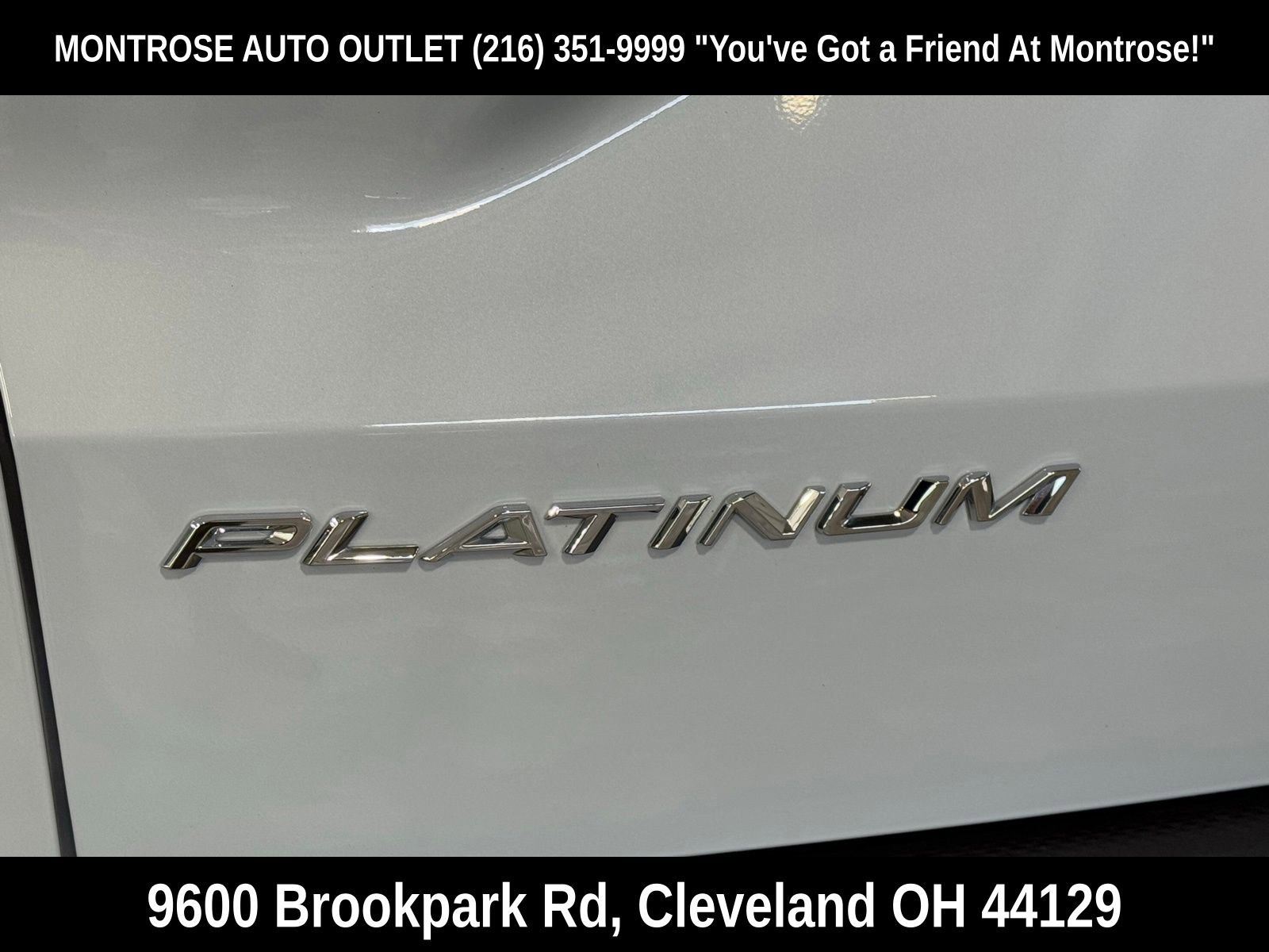 Used 2025 Ford Escape Platinum image 52