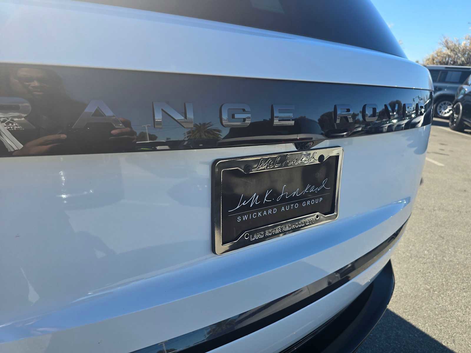 New 2025 Land Rover Range Rover SE image 17