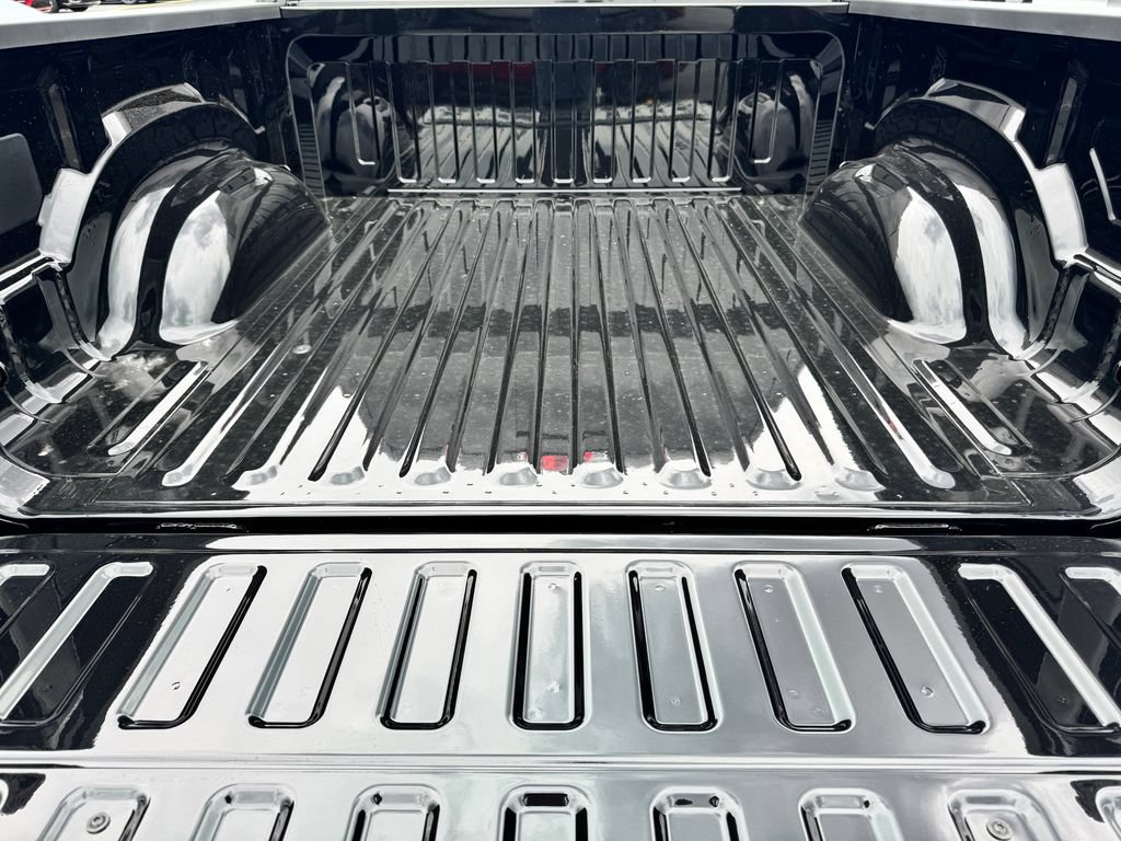 New 2026 RAM 1500 Big Horn AWD/4WD image 9