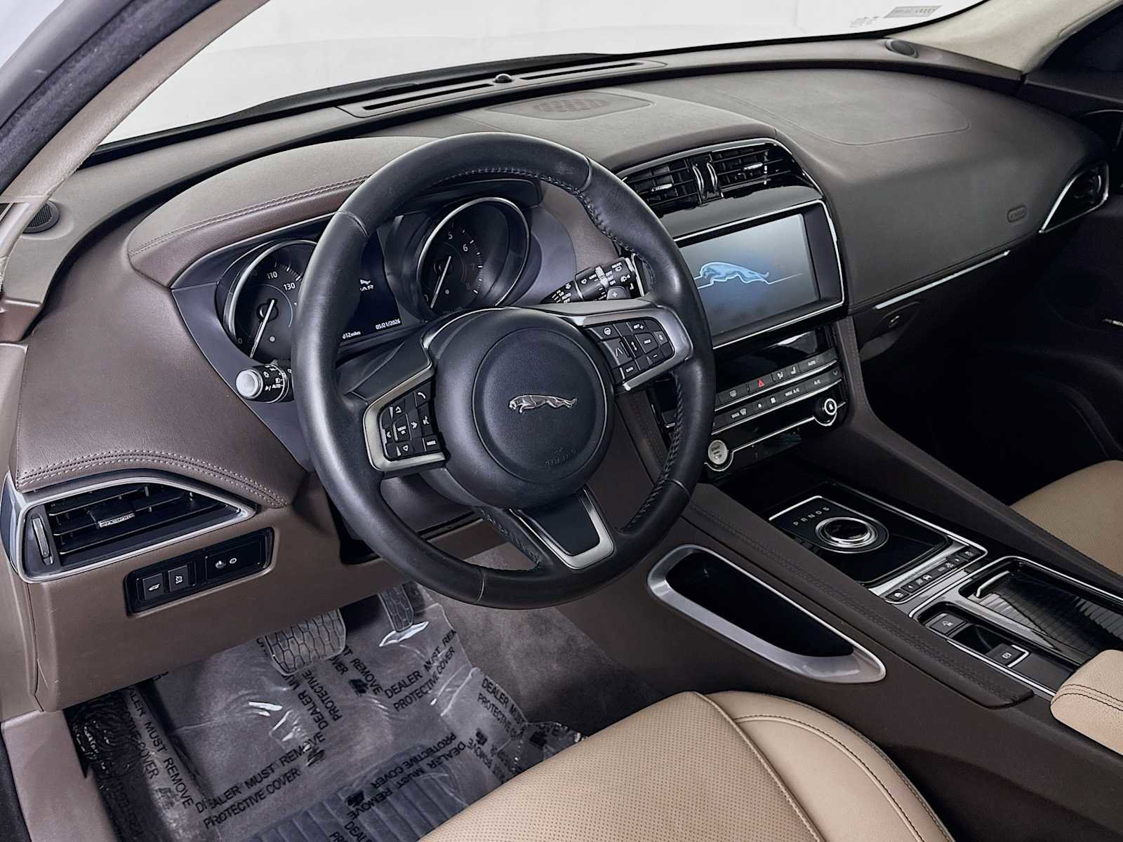 Used 2020 Jaguar F-PACE Prestige AWD/4WD image 9