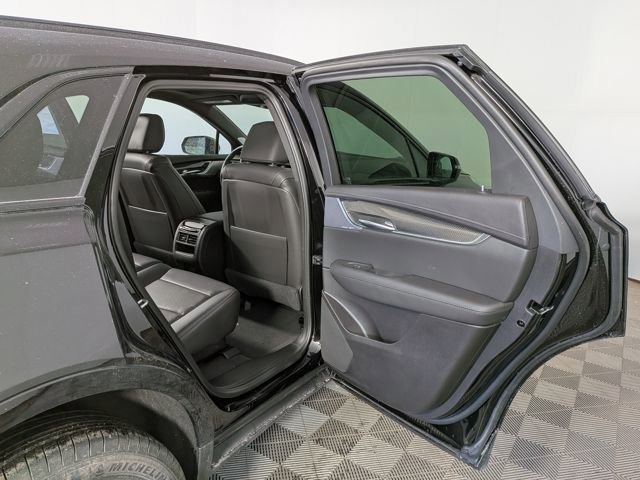 New 2026 Cadillac XT5 Sportv w/ LPO, Floor Liner Package image 36