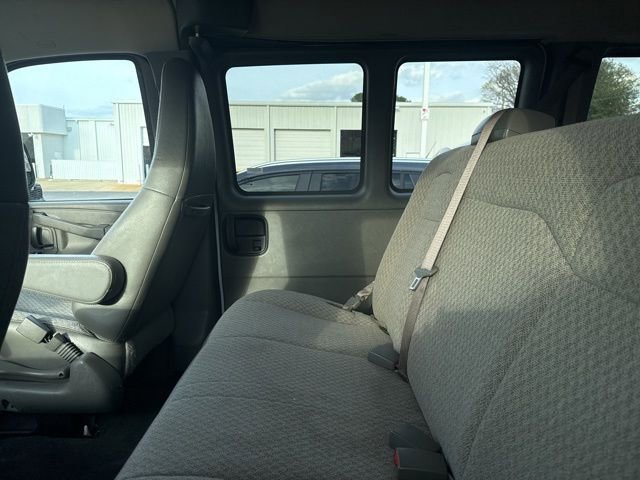 Used 2023 Chevrolet Express 3500 LT w/ LT Preferred Equipment Group image 8