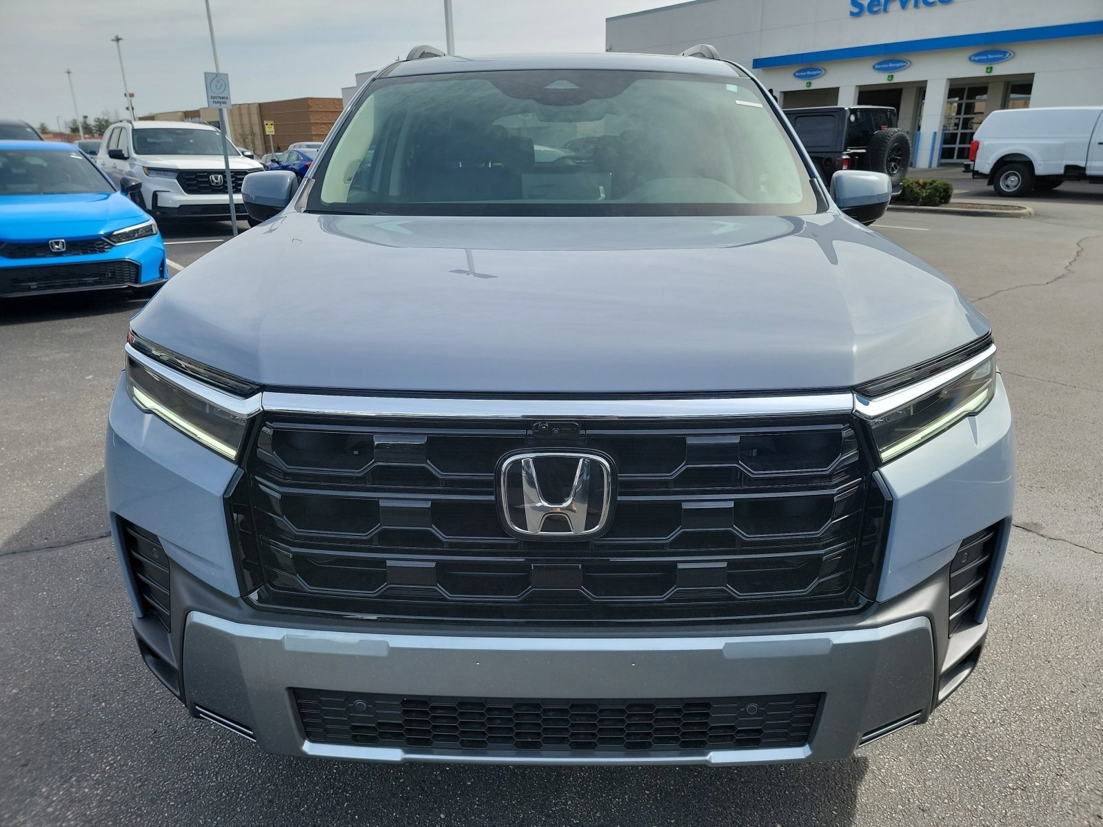 New 2026 Honda Pilot image 2