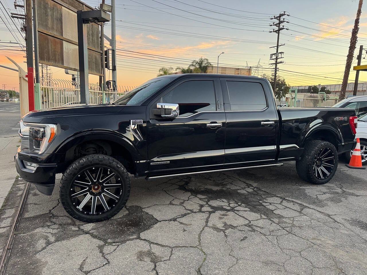 Used 2021 Ford F150 Platinum w/ Max Trailer Tow Package image 6