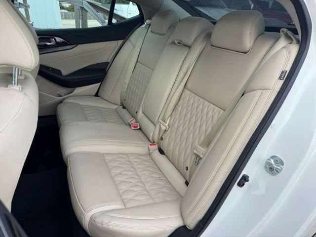 Used 2023 Nissan Maxima Platinum w/ Sport Mat Group FWD image 26