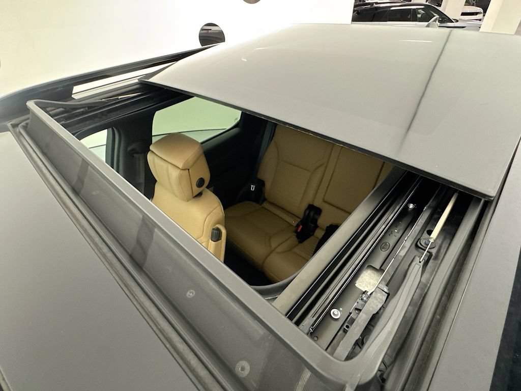 New 2026 Land Rover Discovery Dynamic SE AWD/4WD image 22
