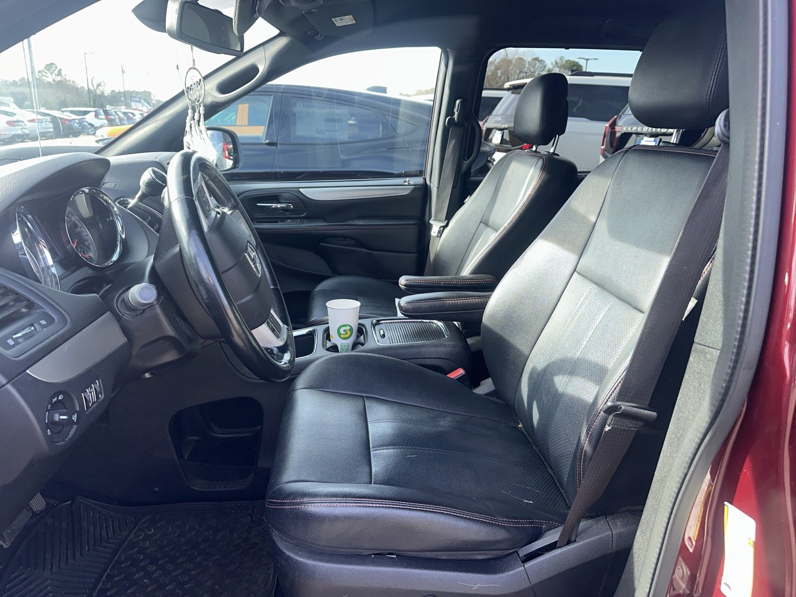 Used 2020 Dodge Grand Caravan GT image 4