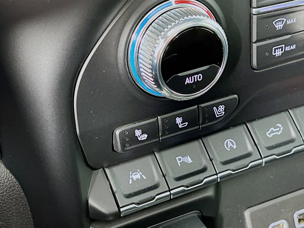 Used 2020 GMC Sierra 1500 AT4 w/ AT4 Premium Package image 20