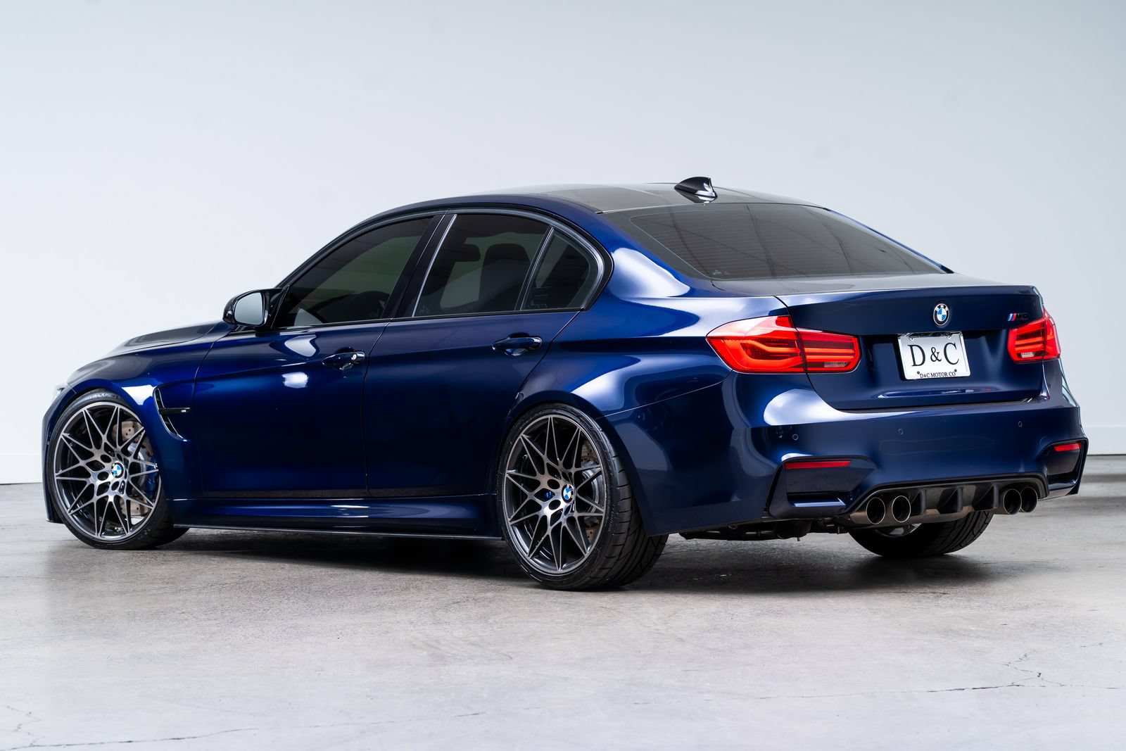 Used 2018 BMW M3 w/ Competition Package RWD image 9