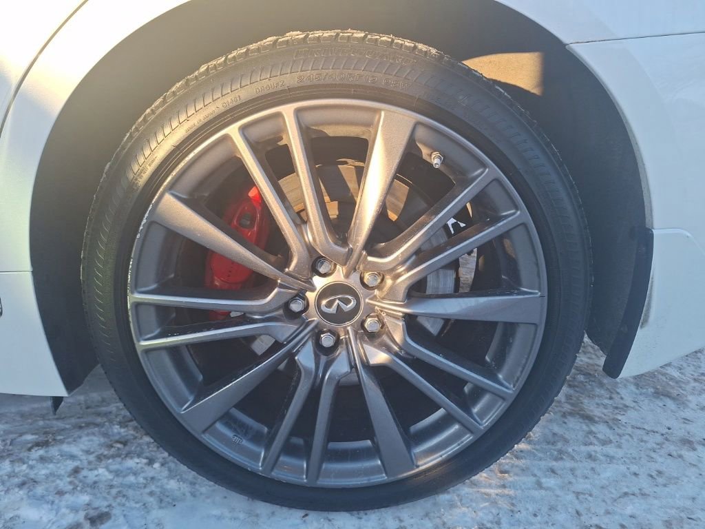 Used 2018 INFINITI Q50 Red Sport 400 w/ Sensory Package (Sport) image 33