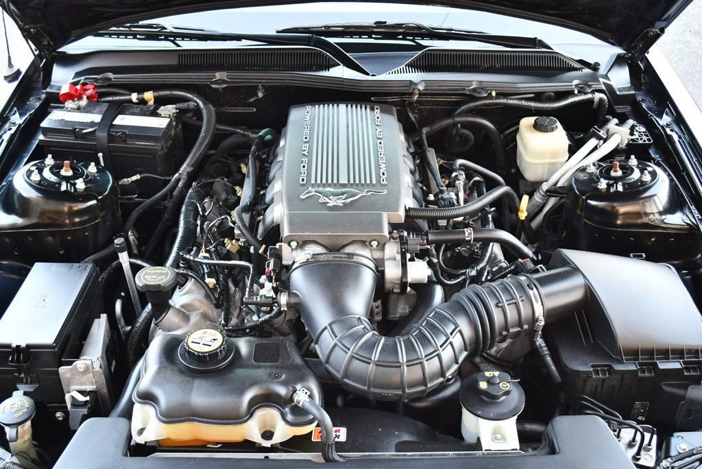 Used 2007 Ford Mustang GT RWD image 73