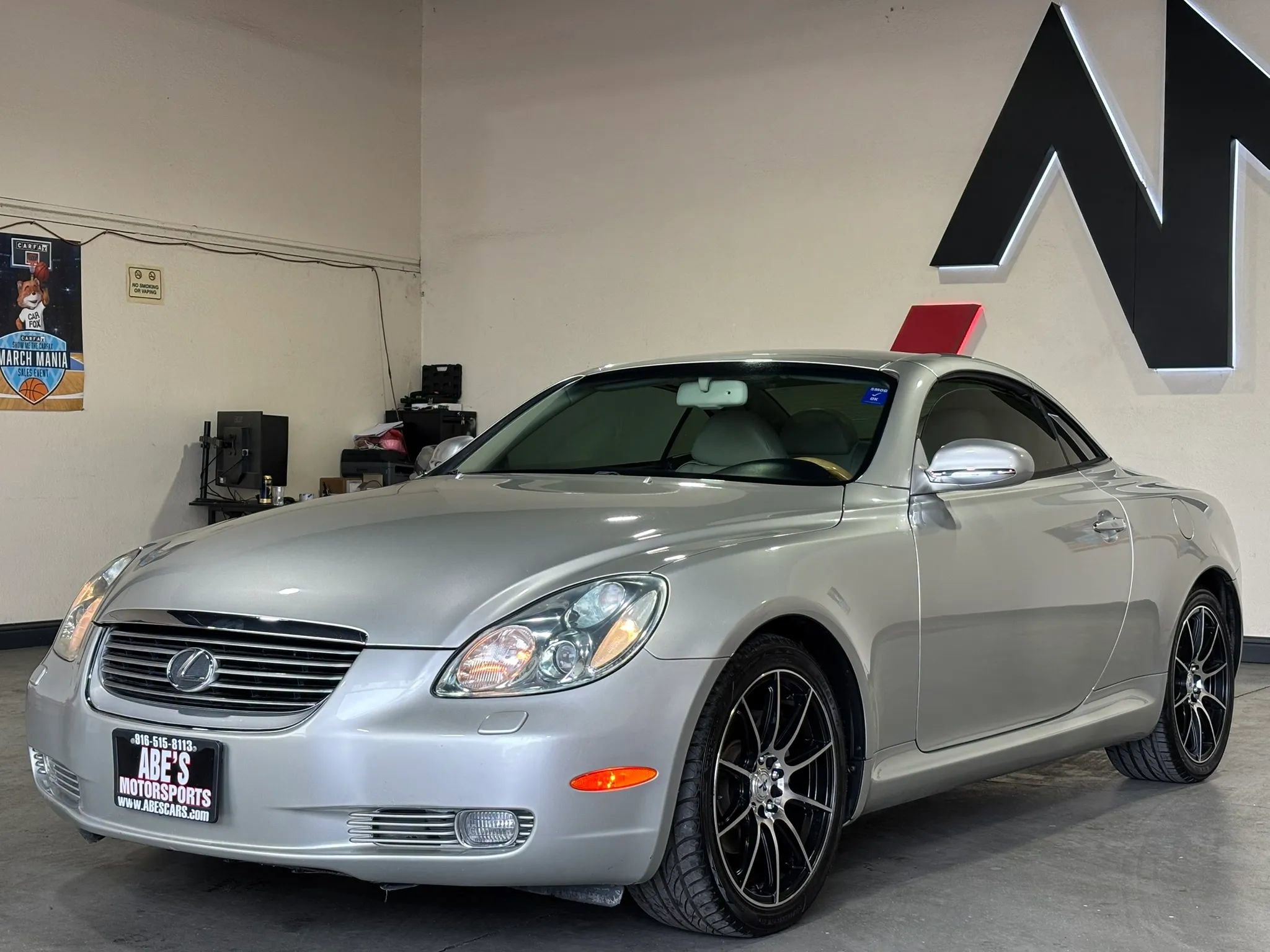 Used 2003 Lexus SC 430 Convertible image 1