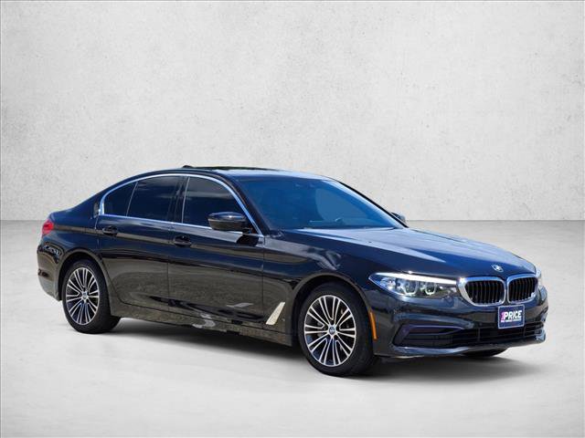 Used 2019 BMW 530i xDrive w/ Convenience Package AWD/4WD image 3