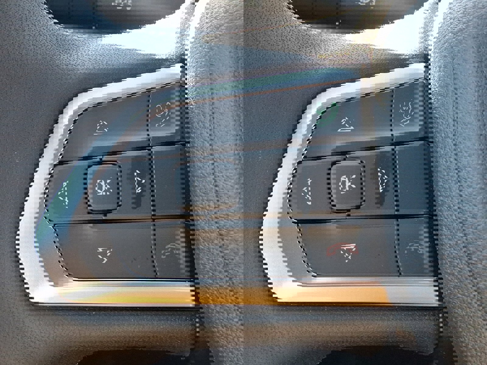 Used 2024 Jeep Compass Latitude w/ Convenience Group image 20