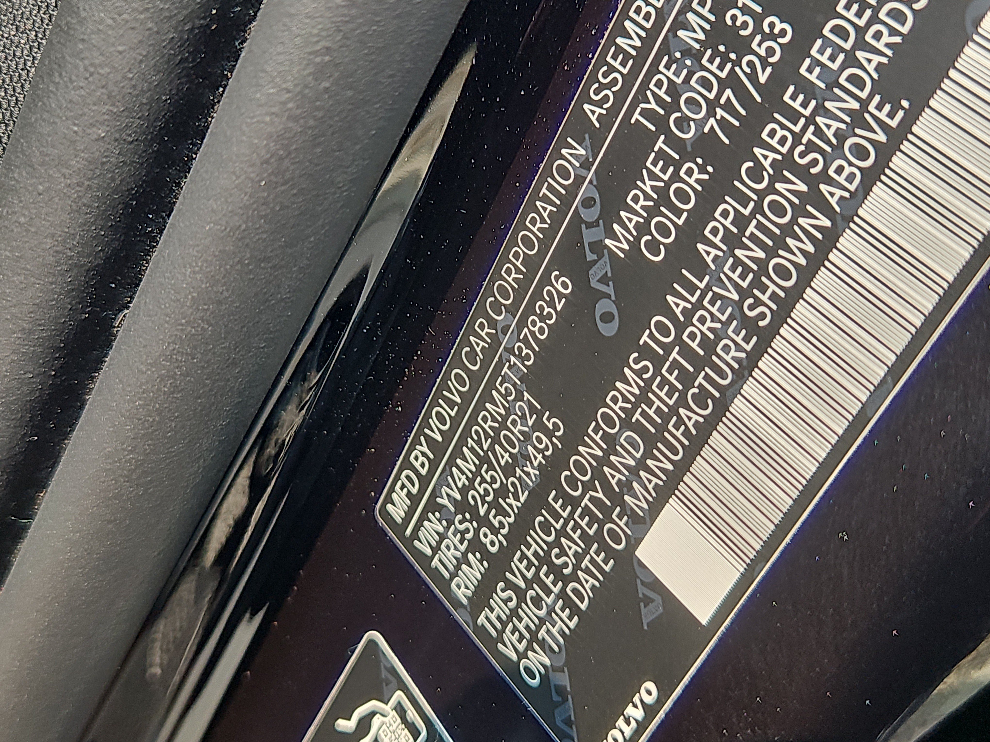 Used 2026 Volvo XC60 B5 Ultra w/ Protection Package Premier AWD/4WD image 35