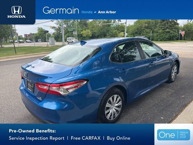 Used 2020 Toyota Camry LE FWD image 7