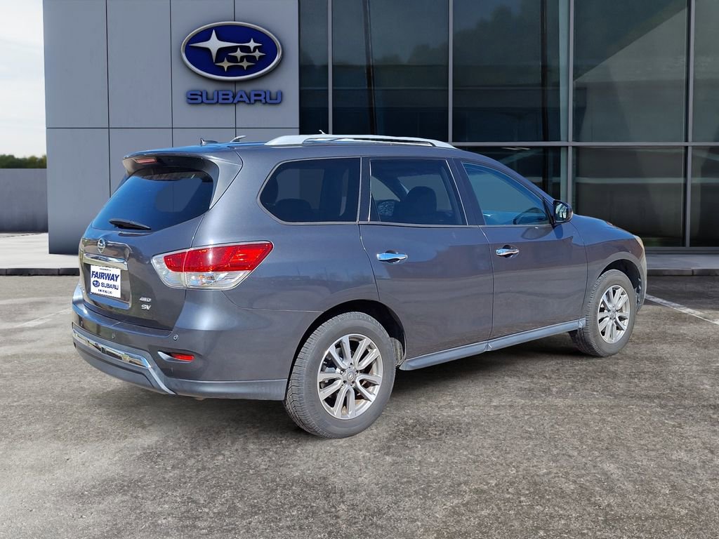 Used 2013 Nissan Pathfinder SV image 6