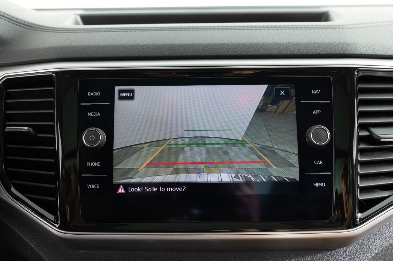 Used 2019 Volkswagen Atlas SEL Premium AWD/4WD image 42