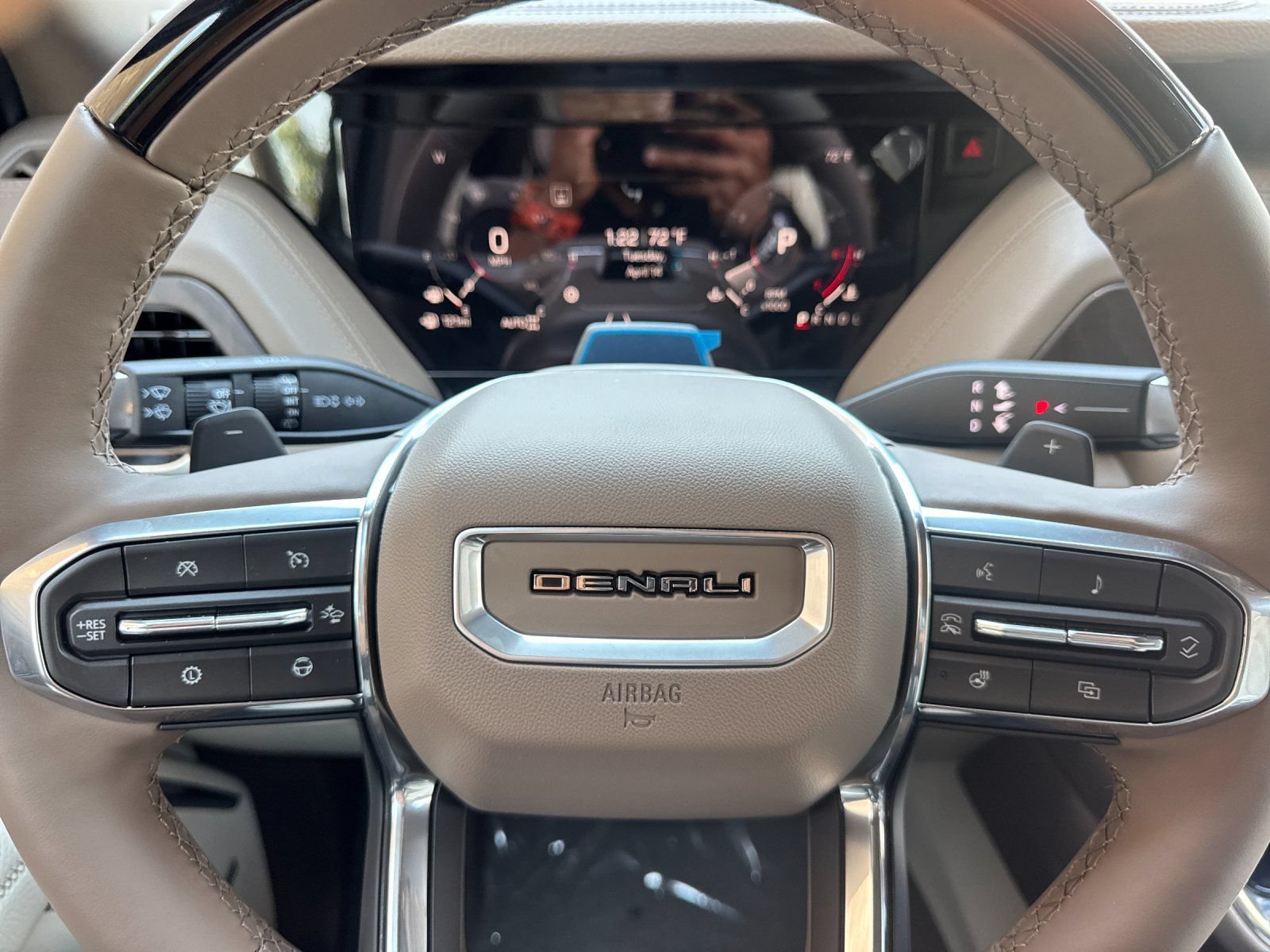 New 2026 GMC Yukon Denali w/ Denali Reserve Package AWD/4WD image 26