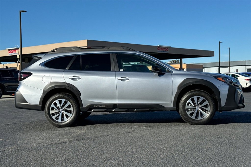 New 2025 Subaru Outback Premium image 3
