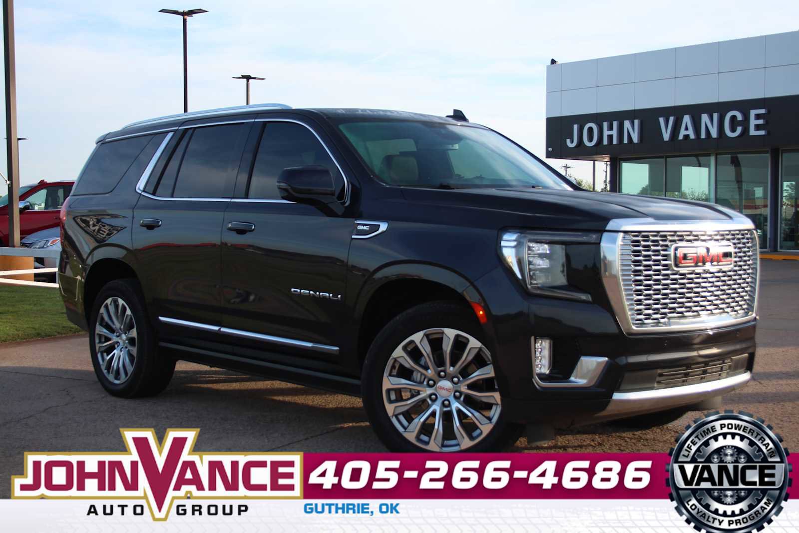 Used 2023 GMC Yukon Denali w/ Max Trailering Package AWD/4WD image 1