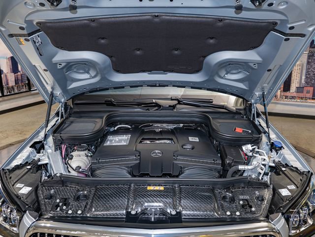 New 2026 Mercedes-Benz Maybach GLS 600 4MATIC image 5