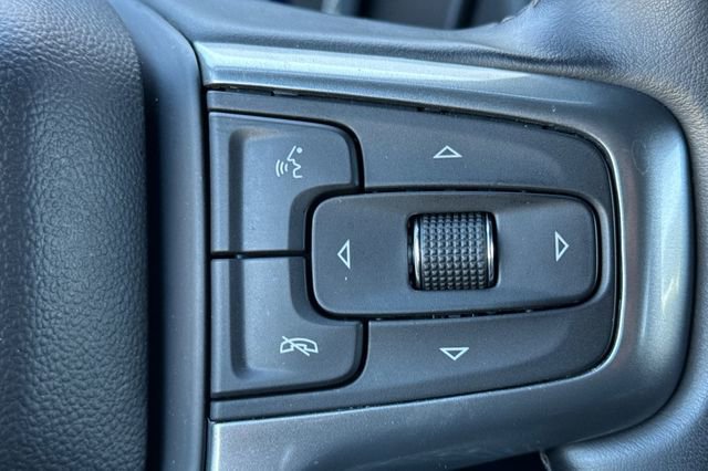 Used 2024 Chevrolet Suburban LT image 40