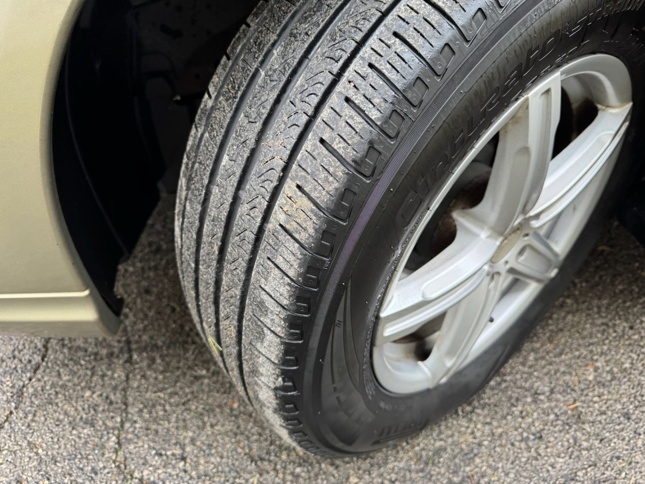 Used 2004 Subaru Outback Wagon image 44