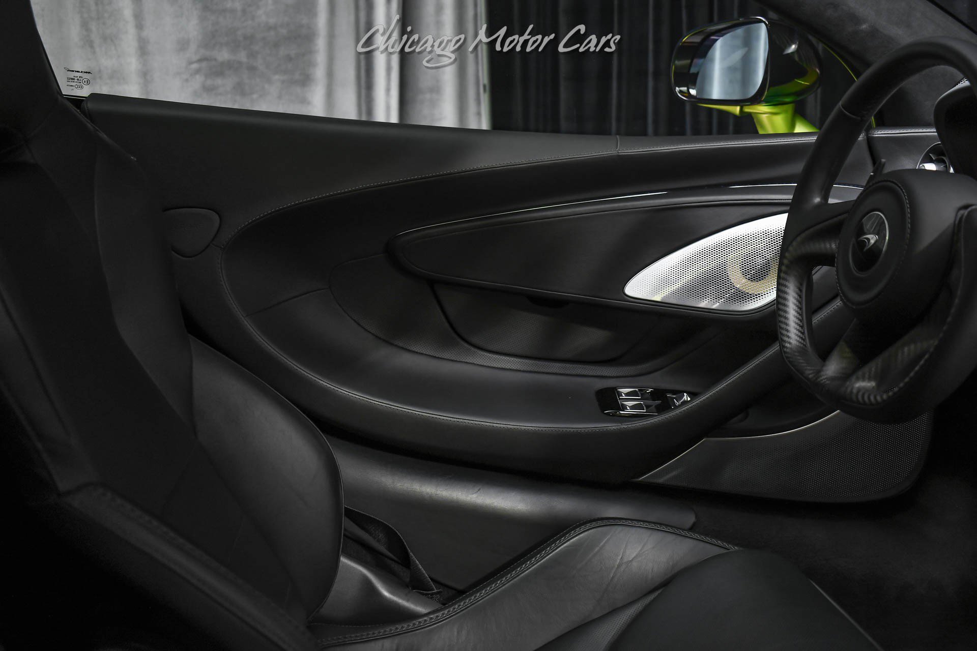 Used 2023 McLaren GT RWD image 30