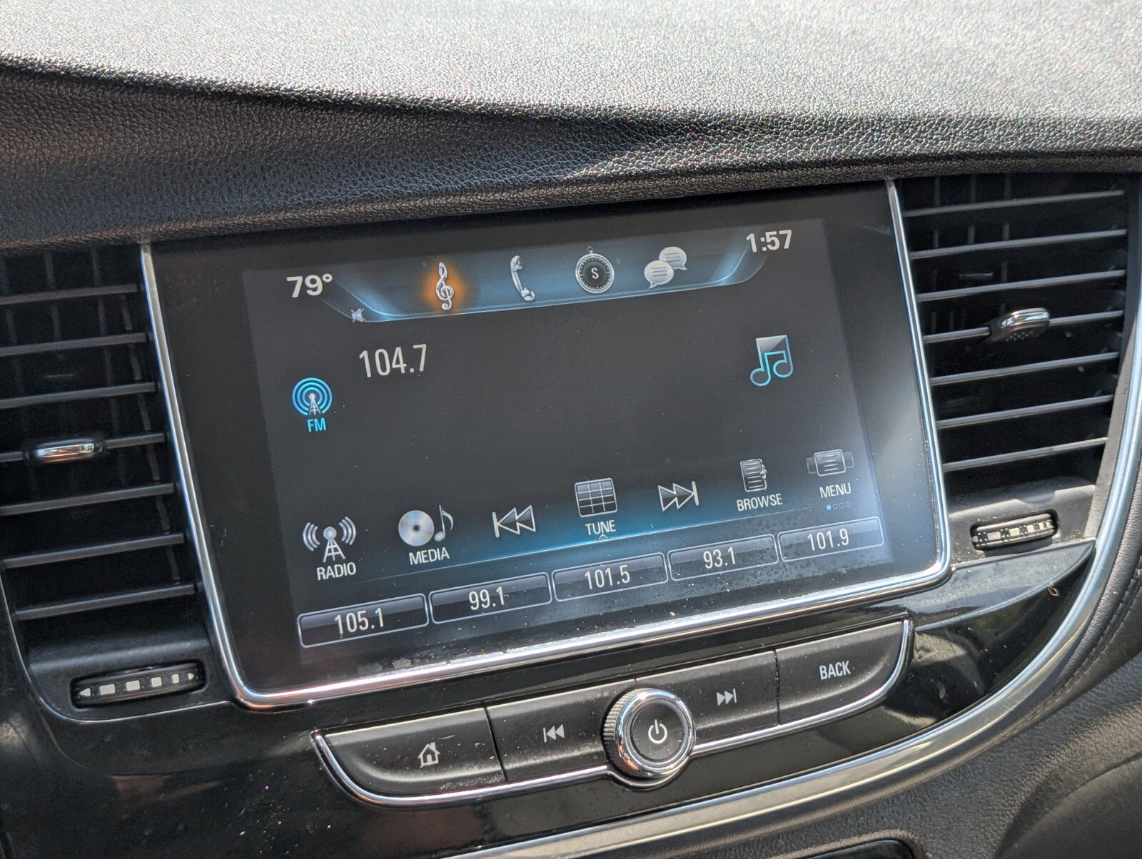 Used 2020 Buick Encore Preferred w/ Safety Package image 15