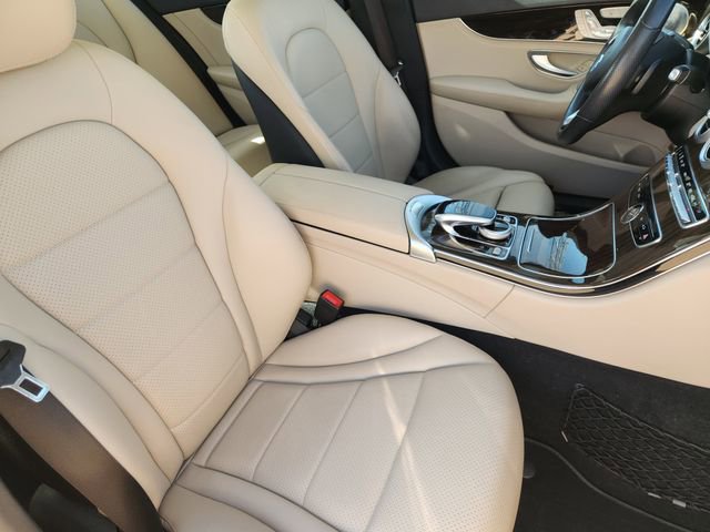 Used 2015 Mercedes-Benz C 300 Sedan image 10