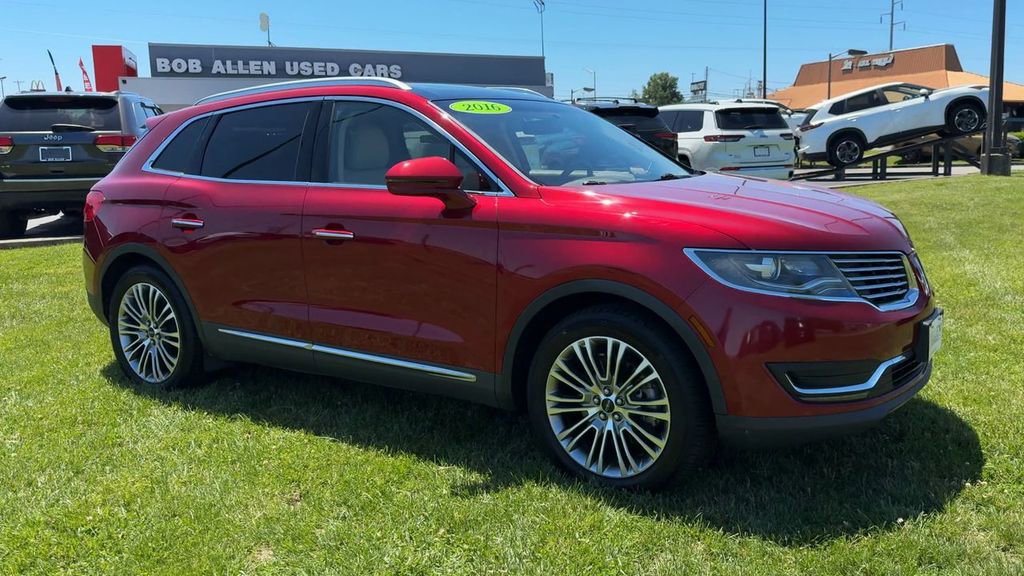Used 2016 Lincoln MKX Reserve FWD image 9
