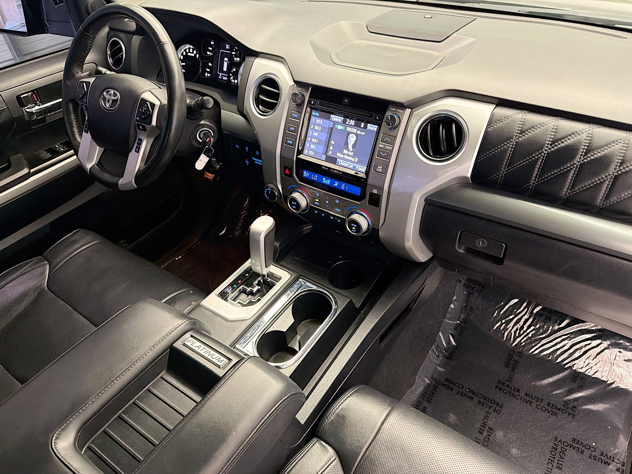 Used 2019 Toyota Tundra Platinum AWD/4WD image 12