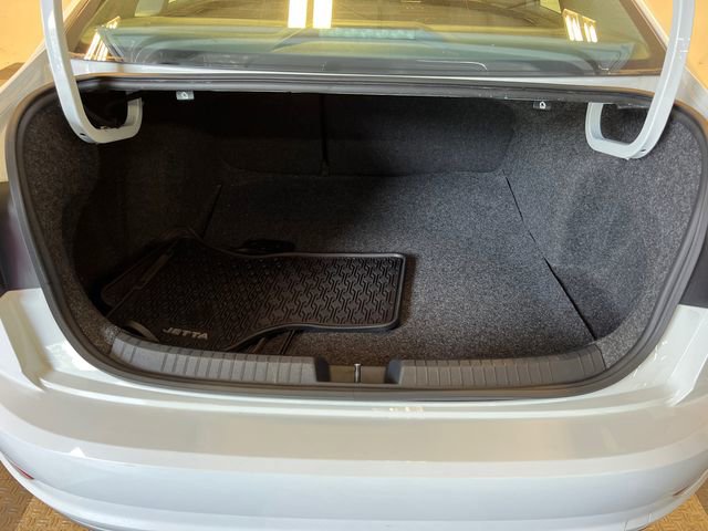 Certified 2020 Volkswagen Jetta S w/ Driver Assistance Package FWD image 5