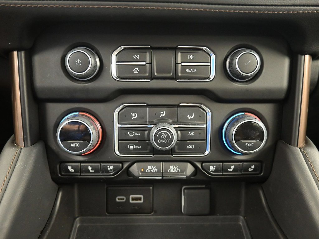 Used 2023 Chevrolet Suburban High Country w/ Max Trailering Package AWD/4WD image 11