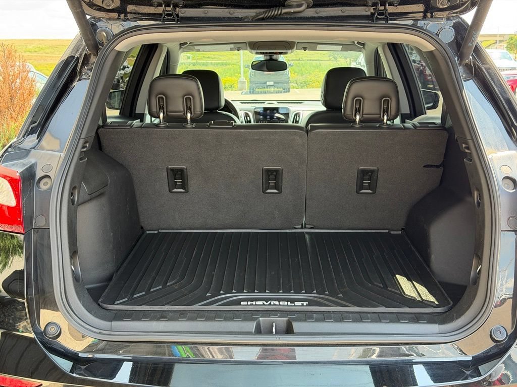 Used 2020 Chevrolet Equinox Premier AWD/4WD image 8