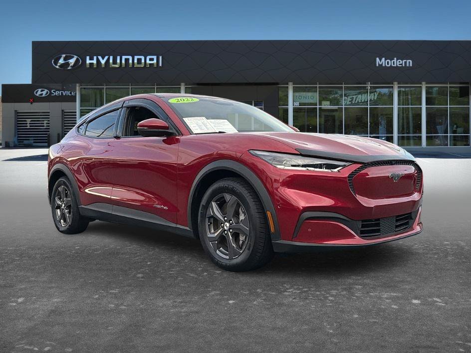 Used 2022 Ford Mustang Mach-E Select w/ Comfort/Technology Package AWD/4WD image 3