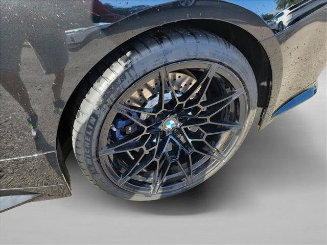 Used 2022 BMW M4 Competition w/ M Carbon Exterior Package RWD image 9