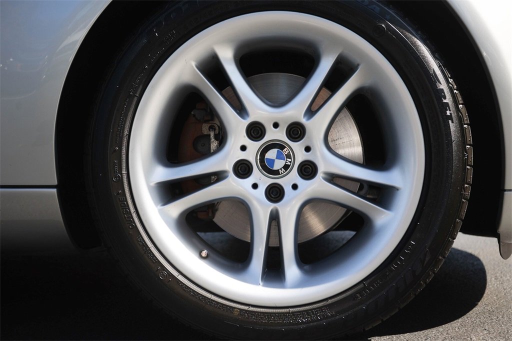 Used 2001 BMW Z8 image 16