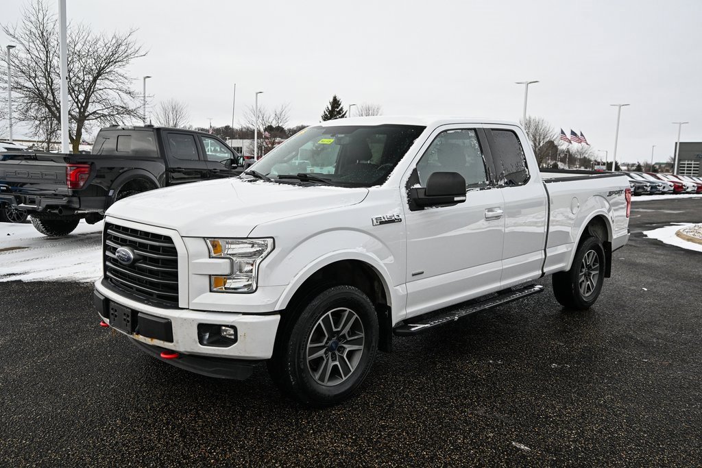 Used 2015 Ford F150 XLT w/ Equipment Group 302A Luxury image 9