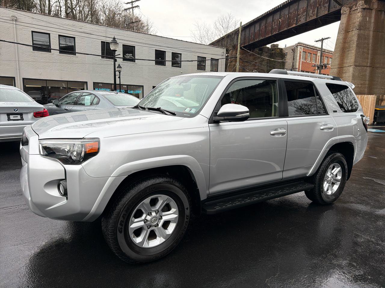 Used 2019 Toyota 4Runner SR5 Premium image 1