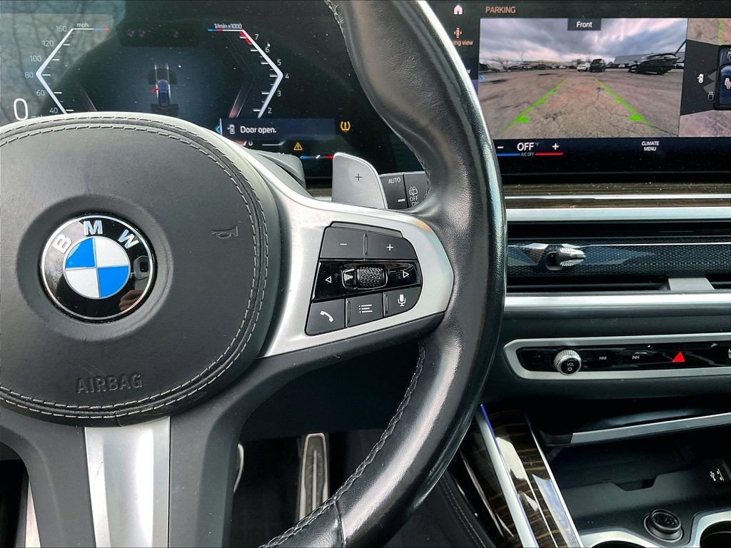 Used 2023 BMW X7 xDrive40i AWD/4WD image 12