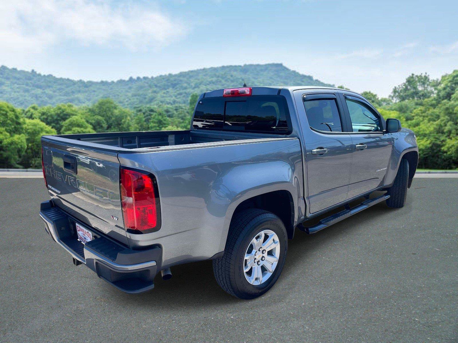 Used 2021 Chevrolet Colorado LT w/ LT Convenience Package RWD image 3