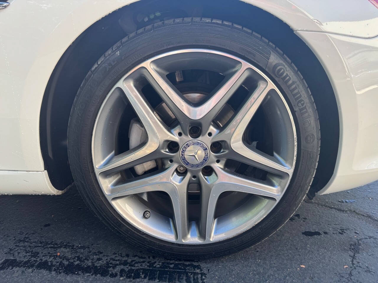 Used 2014 Mercedes-Benz SLK 250 image 27