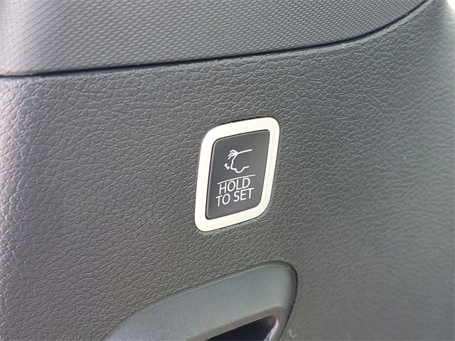 New 2026 Jeep Grand Wagoneer Limited image 9